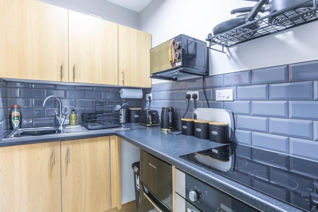 Rugby Coach House, Central Location, 5 Star Rating Exterior foto